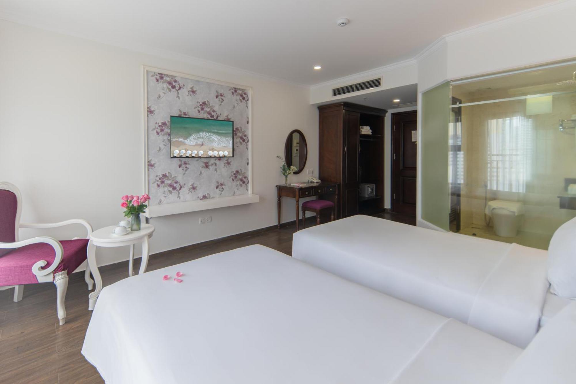 Bonjour Nha Trang Hotel Exterior foto